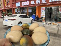 -丹水桥地锅鱼·翘嘴鲌·地方特色全鱼宴(丹江口大坝店)