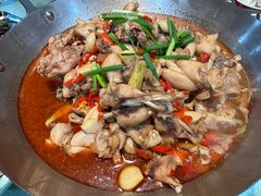 -昱龙大盆牛蛙馆(三兴街总店)