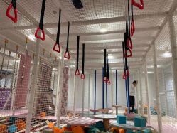 -奈尔宝·儿童乐园·亲子餐厅(华采天地店)