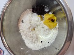 -三只小羊蛋糕DIY烘焙·拼豆·银饰(光谷店)