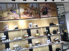 -BeLLE 百丽(上海月星环球港店)