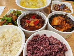 -老乡鸡(亳州路天庆大厦店)