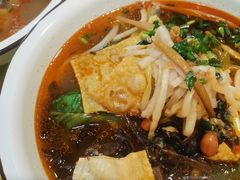 -丽丽三鲜螺蛳粉(田林路店)
