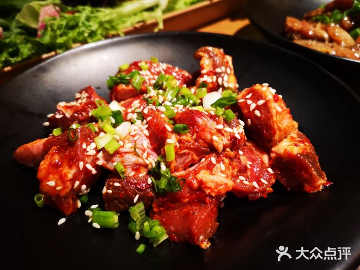 小楠山传统炭火烤肉(西湖银泰店)秘制护心肉图片