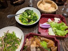 -魁盛居百年鲁菜馆(县西巷店)