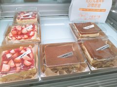 -卷们·现制生日蛋糕·蓝风车动物奶油(金源店)