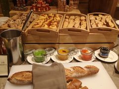 -视界美食自助餐厅·石家庄希尔顿酒店