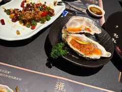 -雍容荟帝王蟹活龙虾展台自助(IFS黑金店)