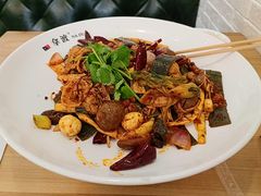 -拿渡·水煮鱼麻辣香锅(王府井奥莱·香江小镇店)