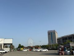 -霍尔果斯国门景区