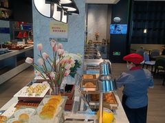 自助取餐区-希尔顿欢朋餐厅