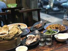 -蚝美人·生蚝海鲜烧烤(茶花园店)