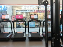 -乐刻运动健身(深圳南山海月店)