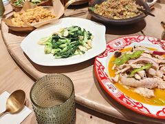 -耶里夏丽·丝路国际·新疆餐厅(浦东区东方路店)