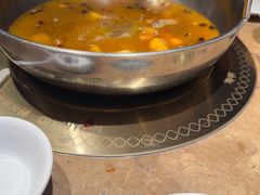 -七欣天香辣蟹火锅(上海银亿滨江店)