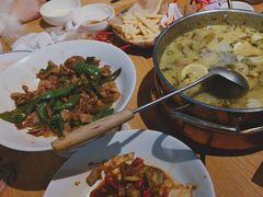 -裕鼎鲜·新中菜(青山湖万达店)