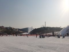 -蓟洲国际滑雪场