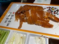 -荷塘秋月·本帮江浙菜(国权路店)