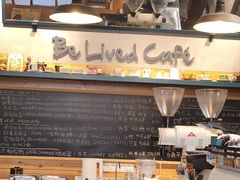 -Be Lived Cafe比例咖啡(摩天轮店)