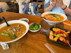 -漆黑觉米粉(三里屯店)