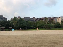 -三亚湾海居铂尔曼度假酒店