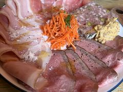-羽深肉铺 Steak & Wine