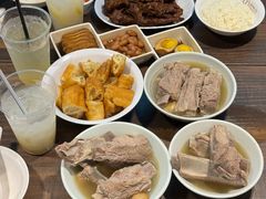 -松發肉骨茶(牛车水店)