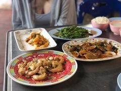 -Saengchai Phochana