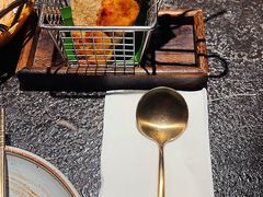 -泰傳奇