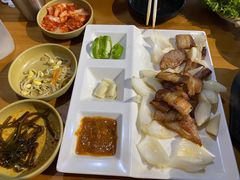 烤五花肉生菜-京玉菲饭店(李村店)