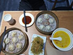 招牌蟹黄汤包-百年龙袍蟹黄汤包(融创茂店)
