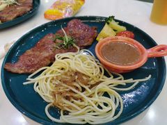 -丽莎沙拉轻食餐厅(国贸店)