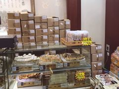 面包甜点陈列柜-老鼎丰(靖宇街总店)