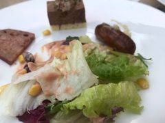 -亮马河饭店翠雅咖啡厅