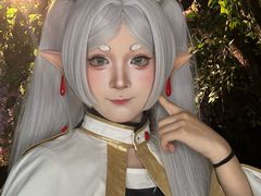 -魔法日记三坑cosplay换装自拍体验馆