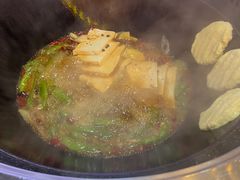 -哈尔滨烧烤·山河村铁锅炖(交大店)
