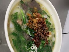 -文山荷鲜居(翠湖店)
