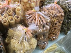 -红房子西点(汇联商厦天钥桥路店)