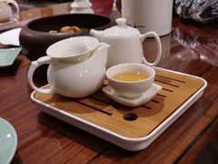 -湖畔居茶楼(湖滨店)