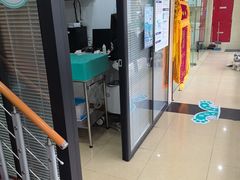 -瑞派天使宠物医院·神经外科·骨科·核磁CT(洛川中路店)