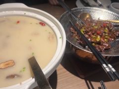 -沅江水·湖南家宴(南村万博长隆商圈店)