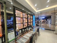 -博士眼镜(沙井京基百纳广场店)