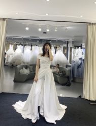 -MANLI BRIDAL婚纱