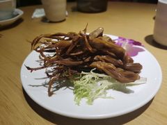 鸭舌头-兔爸私家小厨(新北万达店)