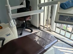 -极光口腔·矫正种植修复(锦江店)