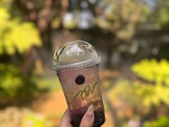 -Chom Cafe and Restaurant