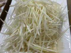 苤蓝丝-马姐爆肚儿门丁肉饼