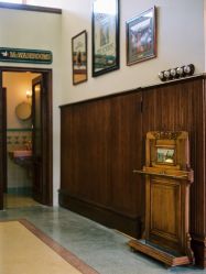 -IMUSE BARBER SHOP
