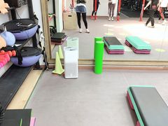 -悦耐私教健身馆(保利中心店)