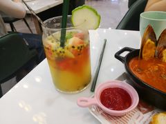 -丽莎沙拉轻食餐厅(国贸店)